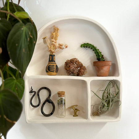 Altar white wall shelf