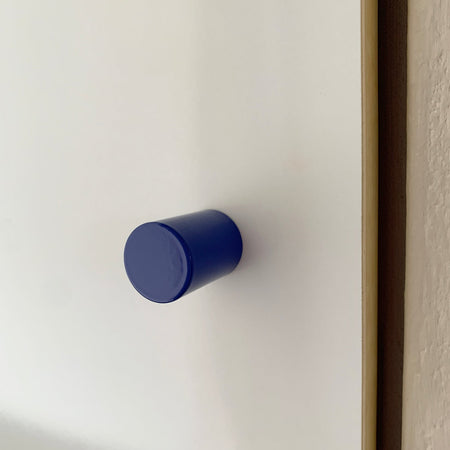 Ultra marine handle