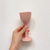 Coupe à vin rose en céramique