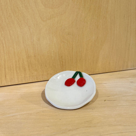 Mini porcelain plate Cherries