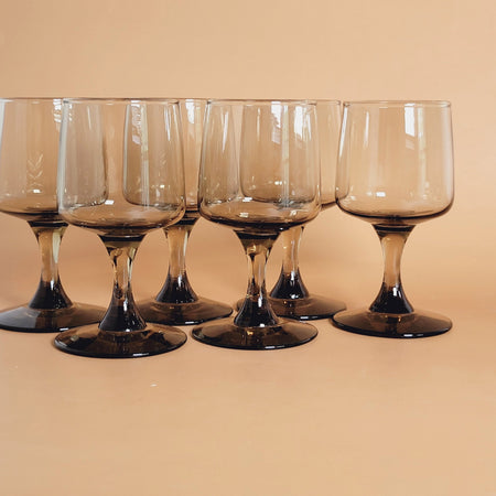 Ensemble de 2 verres à pied fumés vintage