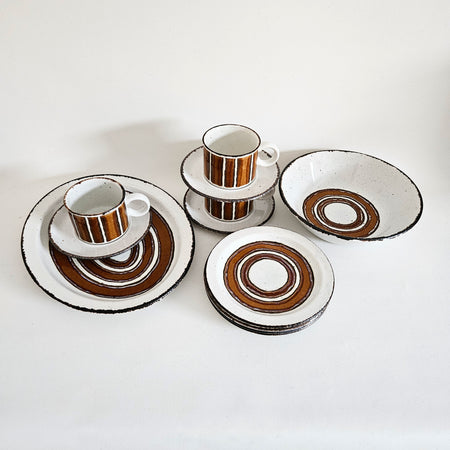 Stonehenge Midwinter Vintage Tableware