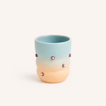 Gobelet bleu pois en céramique