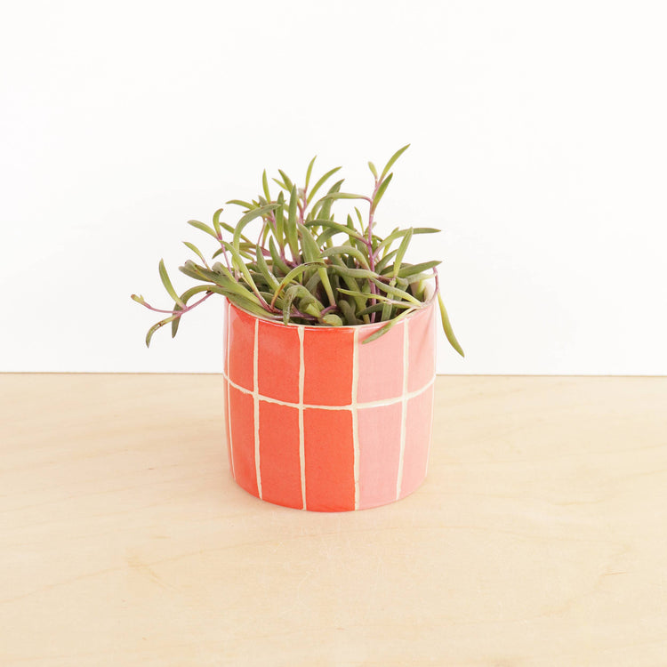 Petite jardinière en céramique