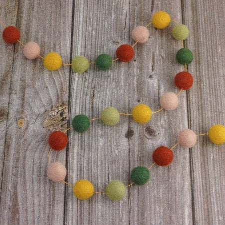 Guirlande en laine feutrée Automne [5pi]