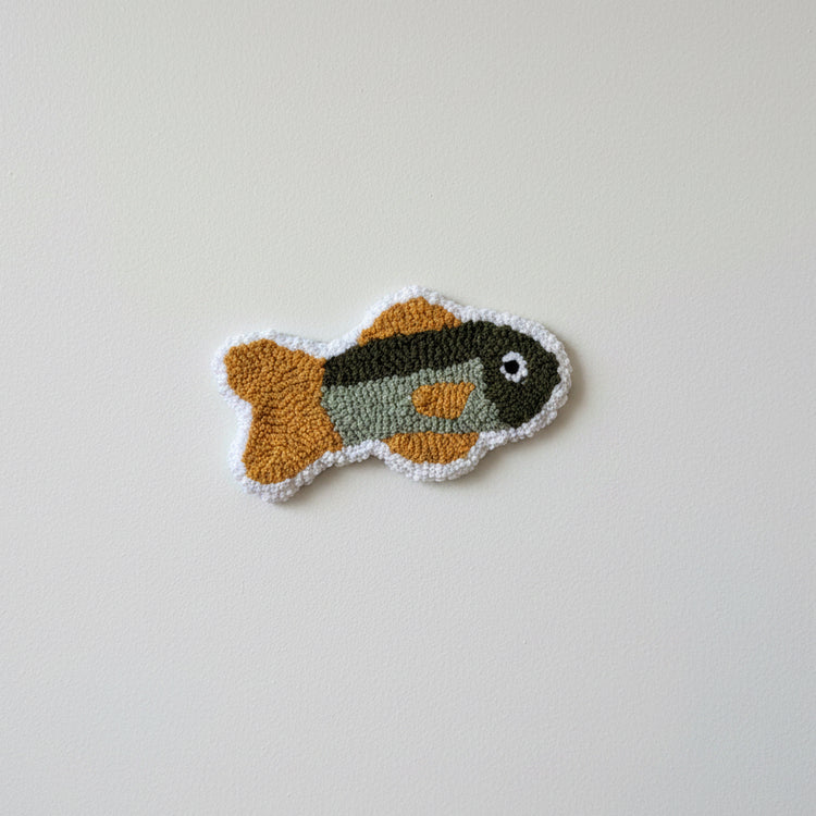 Pièce textile murale 'Baby trout'