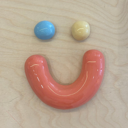 Emoji Smiley in semi-porcelain [made to order]