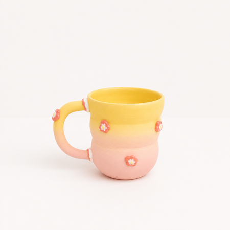 Tasse jaune-rose fleurs en céramique