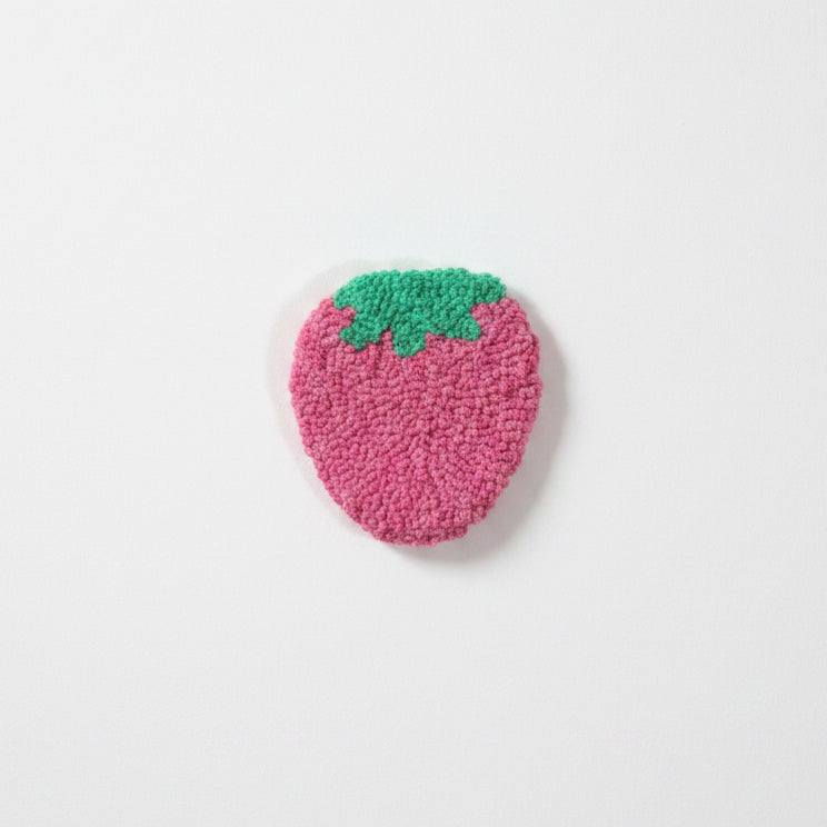 Pièce textile murale 'Strawberry'