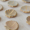 Petite assiette Coquillage [couleurs variées]