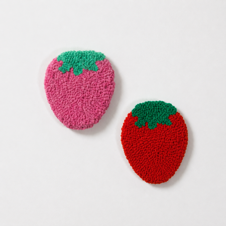 Pièce textile murale 'Strawberry'