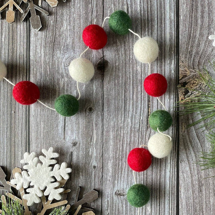 Guirlande en laine feutrée Noël [5pi]