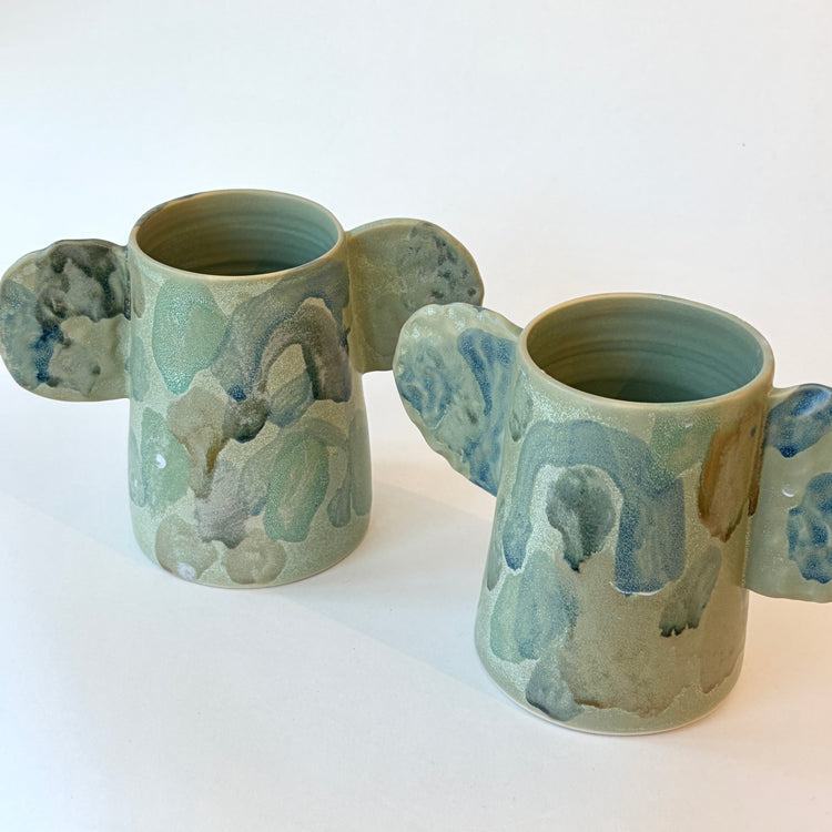 Vase à oreilles vert