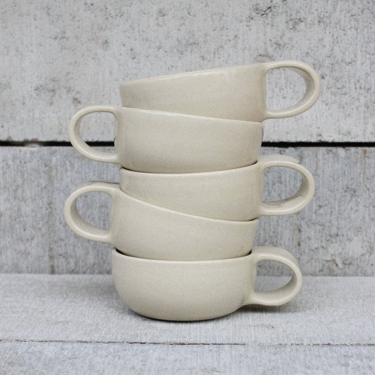 Tasse à anse plate naturel