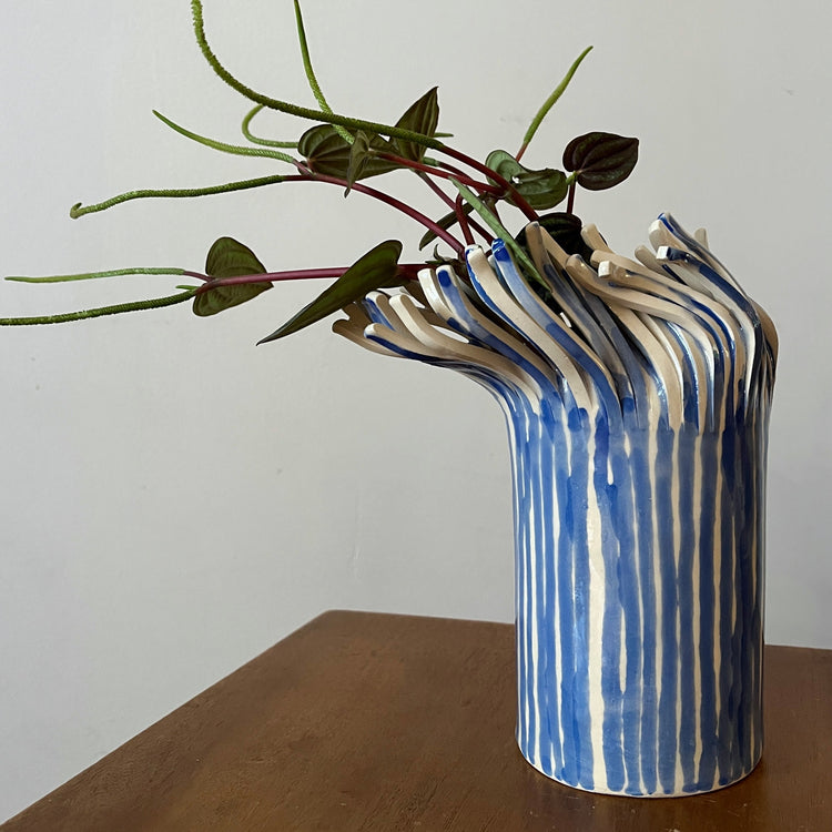 Vase à franges en céramique 2