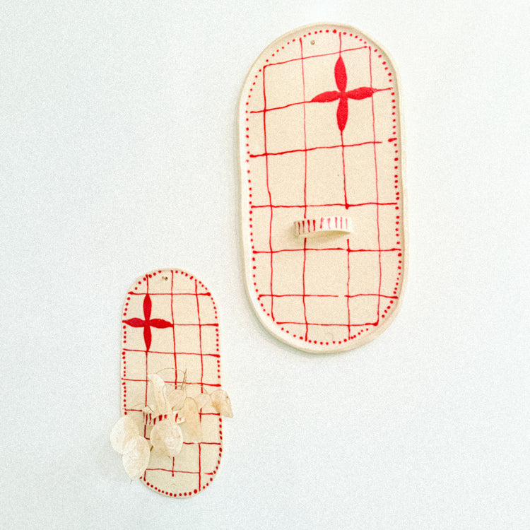 Red grid and flower wall light [various sizes]