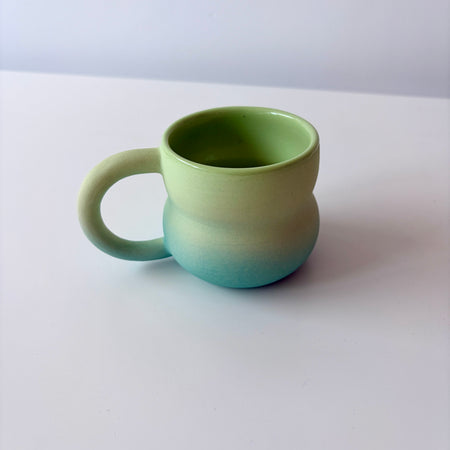 Tasse moyenne vert-bleu en céramique
