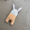 Hochet Lapin en cachemire [couleurs variées]
