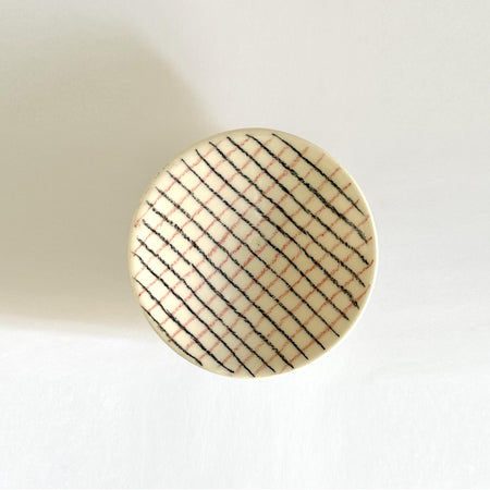 Small pink/black checkered plate