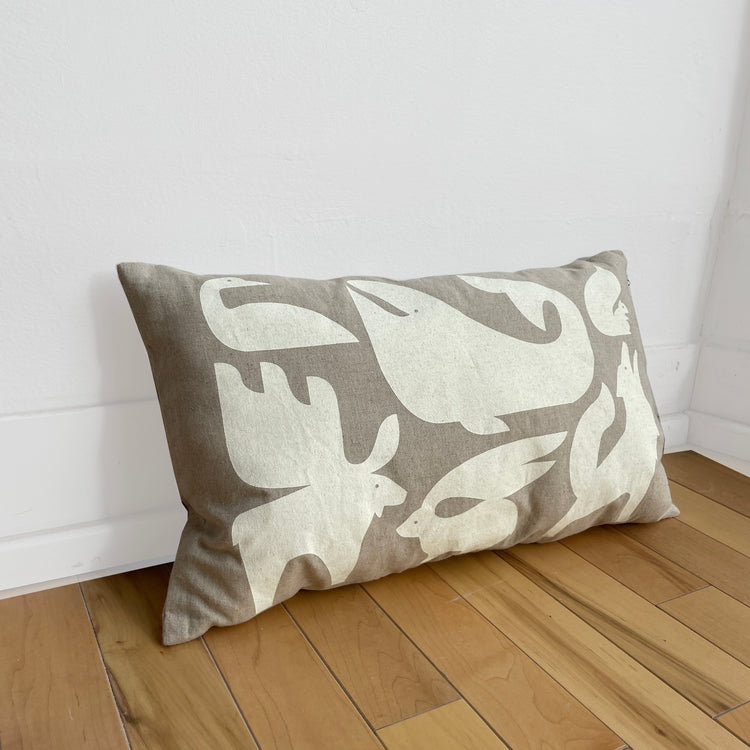 Mosaic cushion animals from Quebec beige 