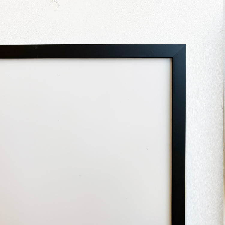 Cadre bois noir avec plexiglas PETG [18 x 24 po]