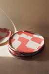 Petite assiette carreautée