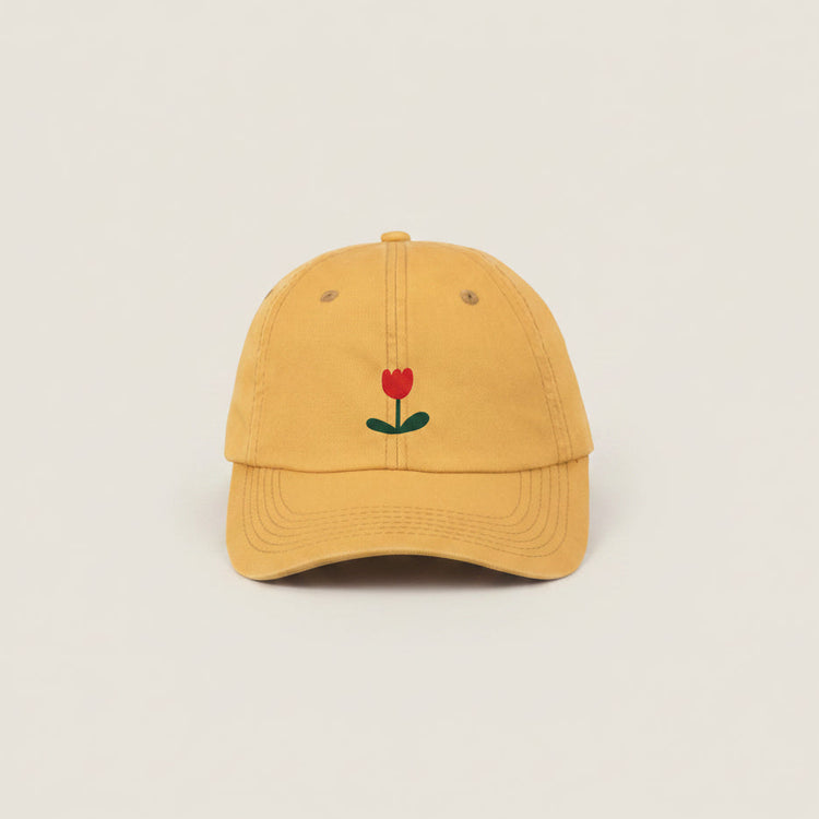 Casquette jaune brodée La petite fleur