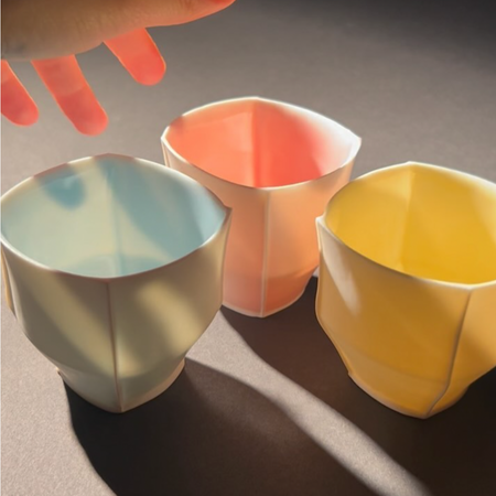 Gobelet carré en porcelaine [formats et couleurs variés]