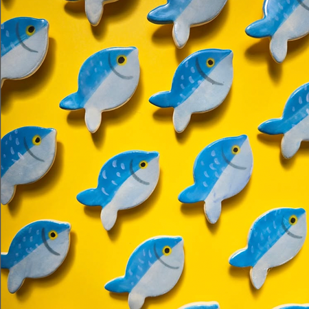 Épinglette en céramique Sardine