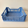 Caisse empilable midi Baby blue [tel quel]