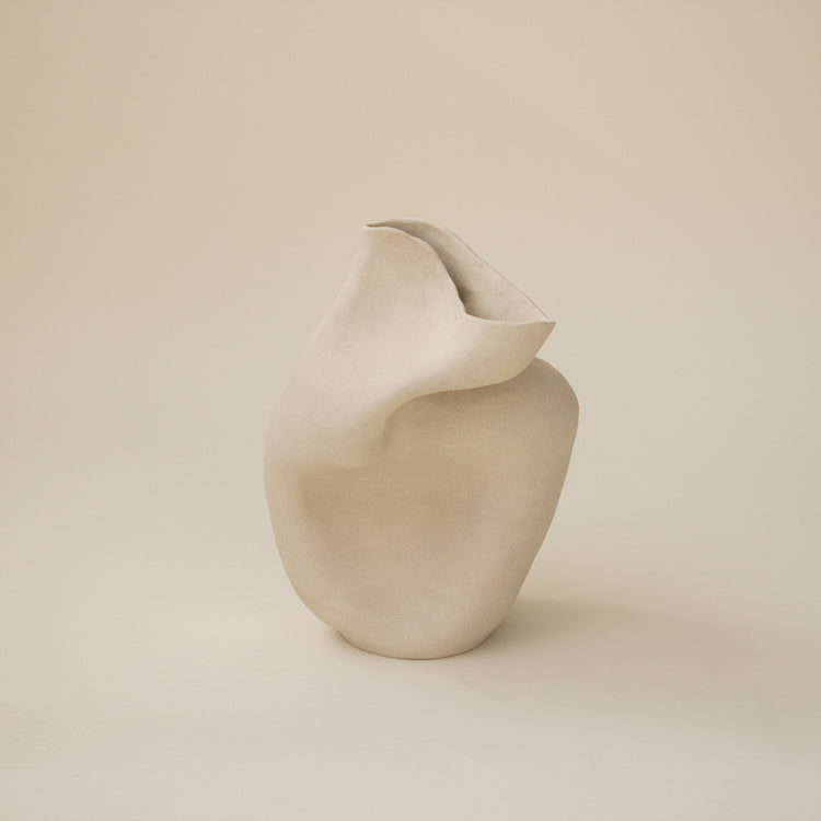 'Curves' sculptural vase