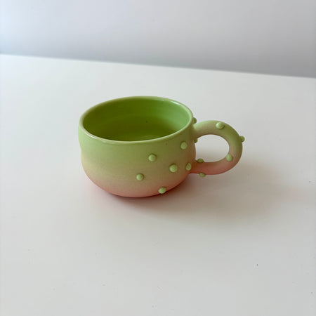Petite tasse pois en céramique