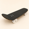 Sculpture en carton 'Skateboard'