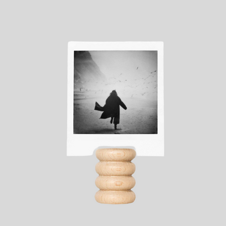 Totem Photo Holder