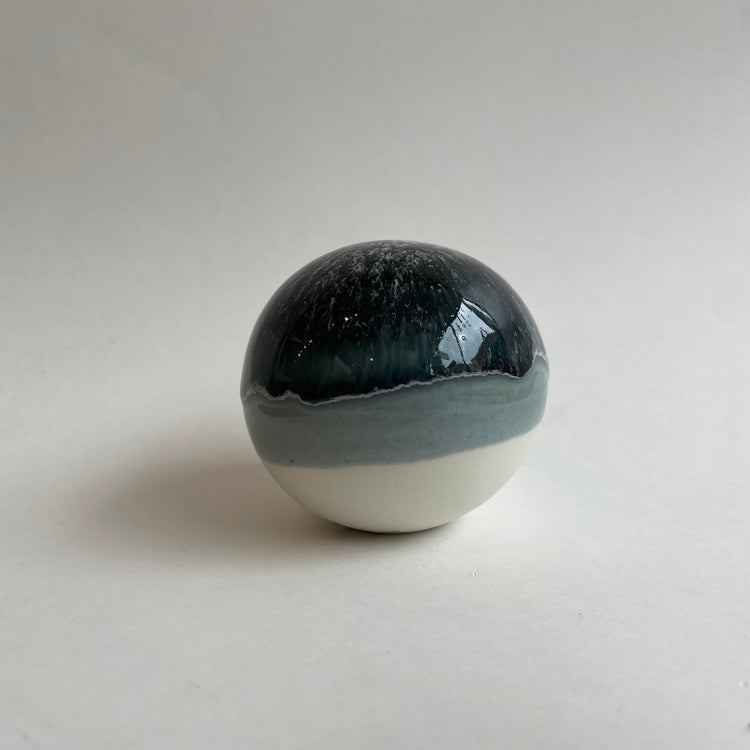 Wall ceramic bead [unique pieces] 