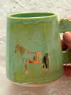 Tasse à latté Golden Pony [couleurs variées]