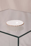 Assiette à bijoux à festons [couleurs variées]