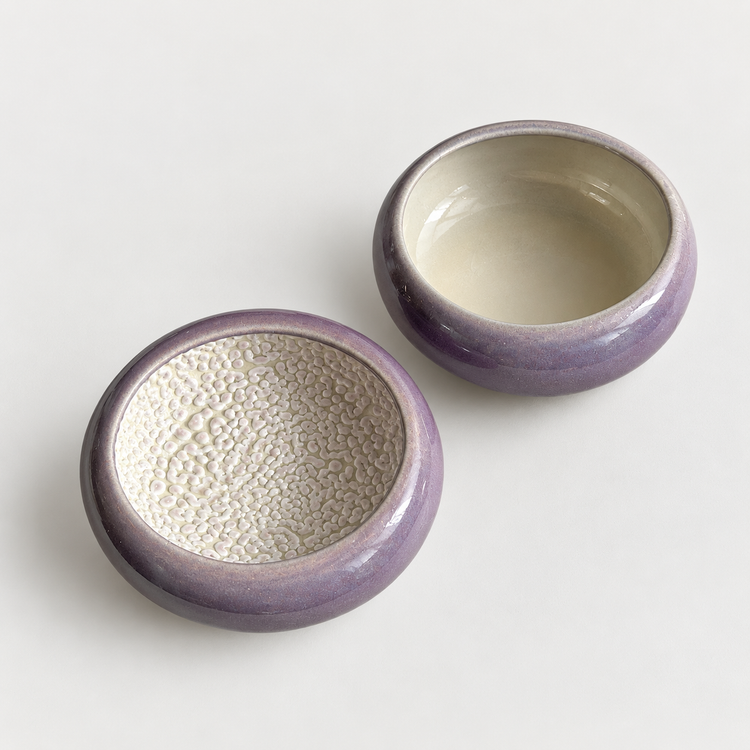 Petit bol violet en céramique [modèles variés]