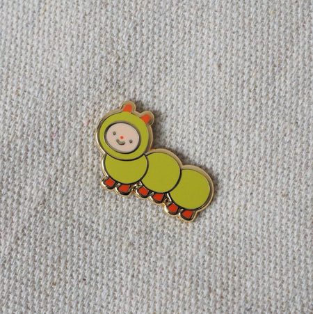 Épinglette Chenille