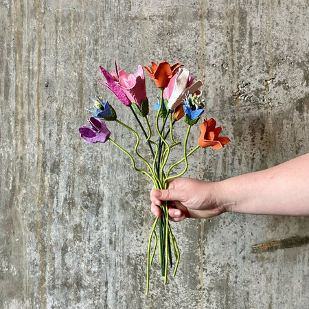 Fleur en carton [couleurs variées]