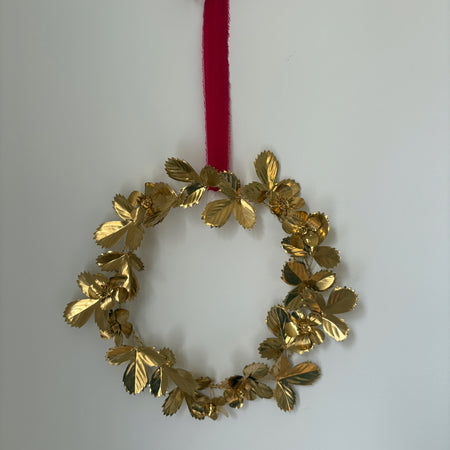 Fragaria virginiana wreath in brass