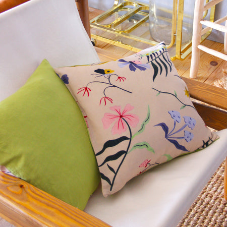 Caterpillar Colored cushion cover 