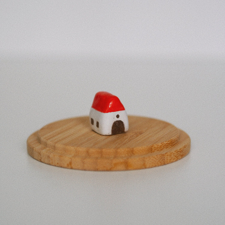 Sculpture miniature 'Little House #1'