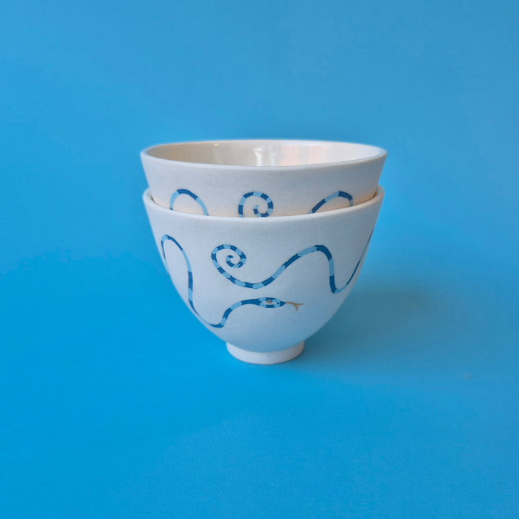 White Snake Cup [Various Sizes]