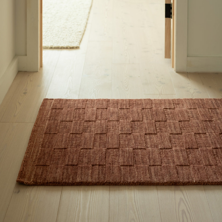 Sumac hallway rug [13'] [to order] 
