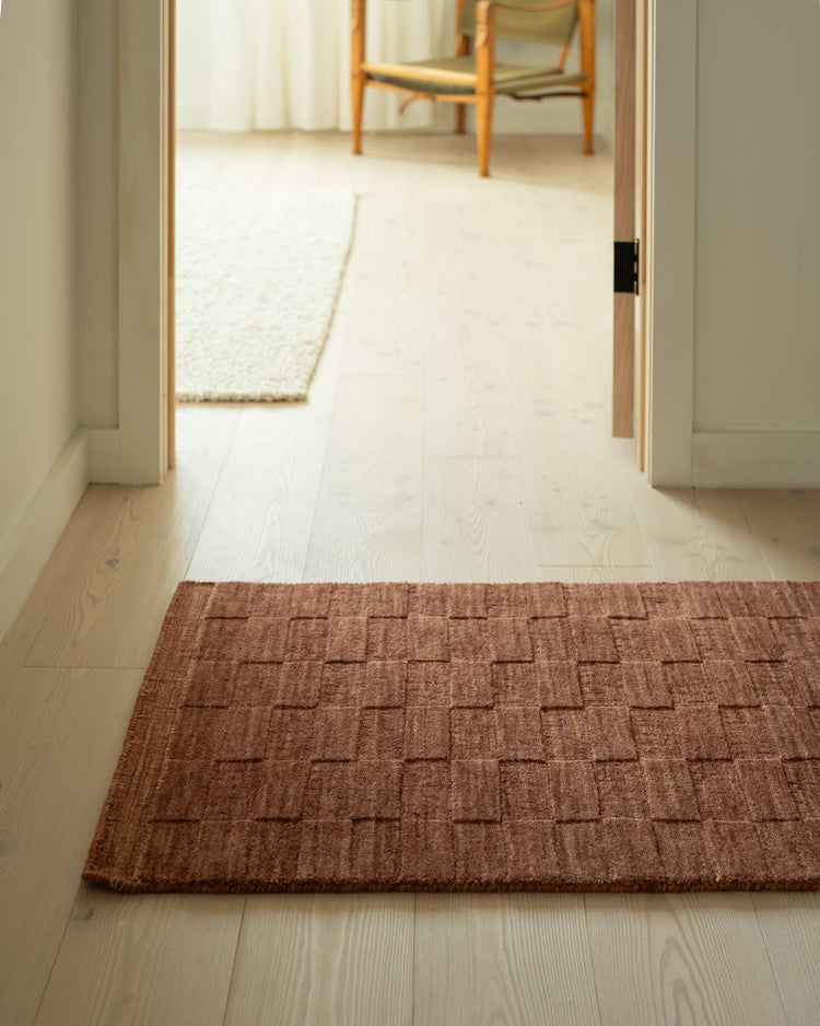 TILE Runner