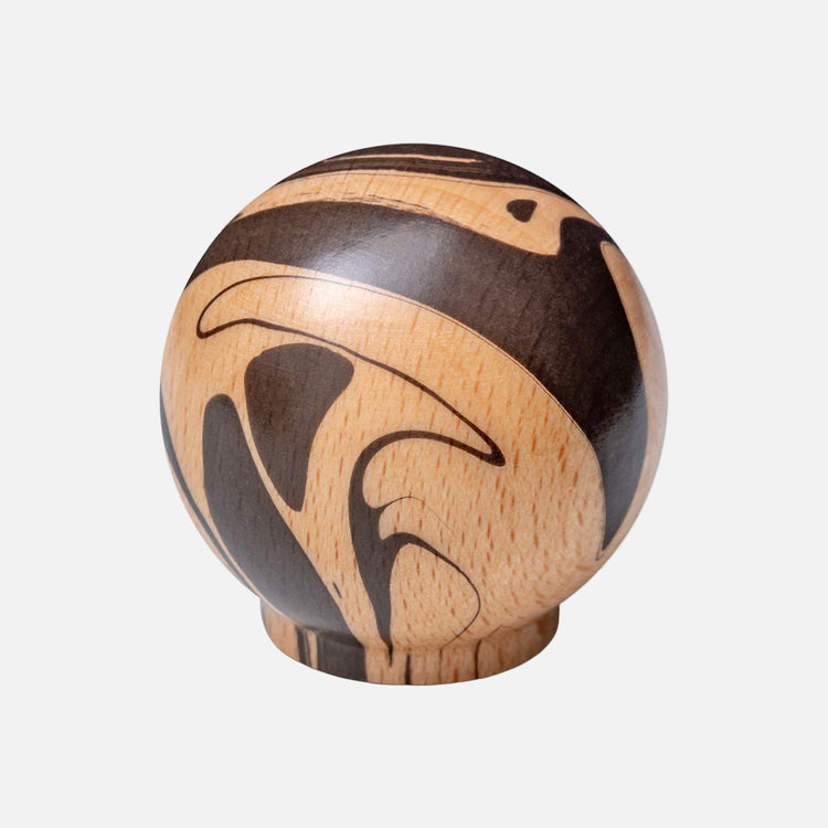 Poignée (ou crochet) marbrée noir sur hêtre