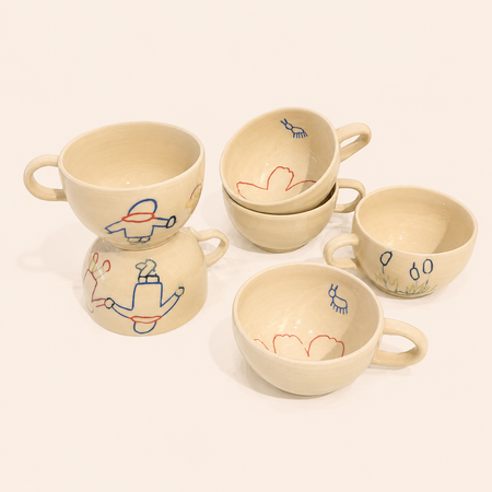Tasse dessins [modèles variés]