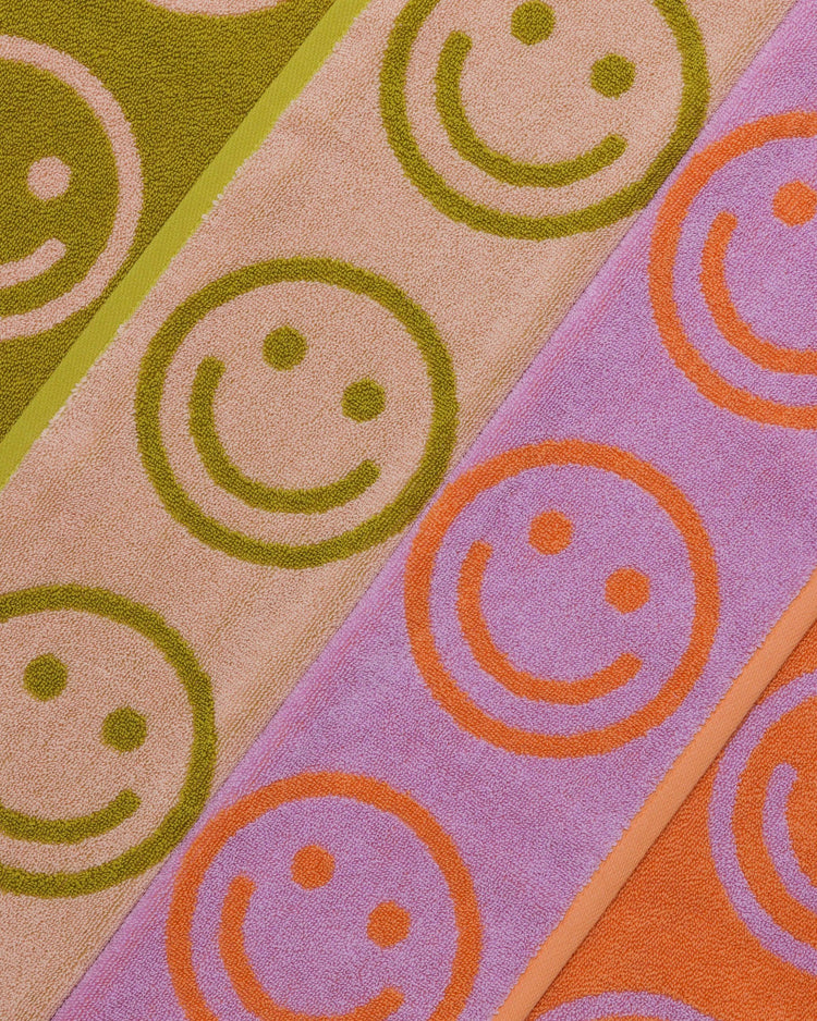 Happy Smiley Hand Towel [Various Colors] 