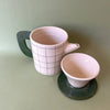 Ensemble carafe et percolateur à motif carreaux